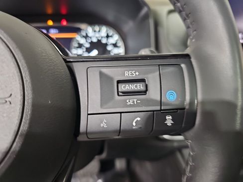 Used 2021 Nissan Rogue SL AWD/4WD image 21