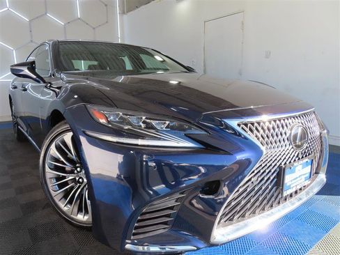 Used 2019 Lexus LS 500 w/ Interior Upgrade Package RWD image 3