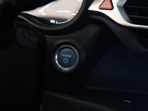 Used 2023 Toyota Sienna XSE image 27