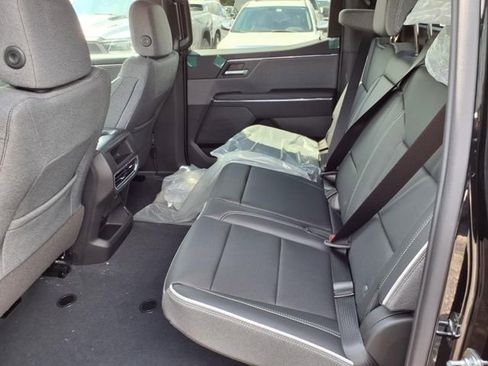 New 2026 GMC Sierra EV Elevation image 7