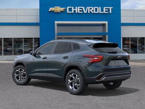 New 2026 Chevrolet Trax LT w/ Driver Confidence Package image 33