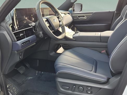 New 2026 INFINITI QX80 4WD w/ Sport Exterior Package image 13