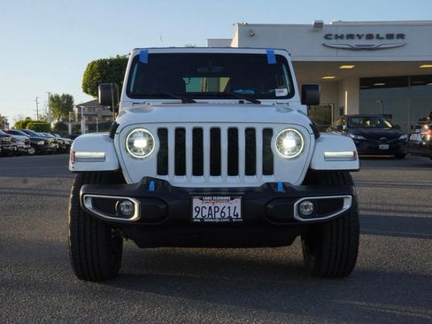 Used 2022 Jeep Wrangler Unlimited Sahara image 9