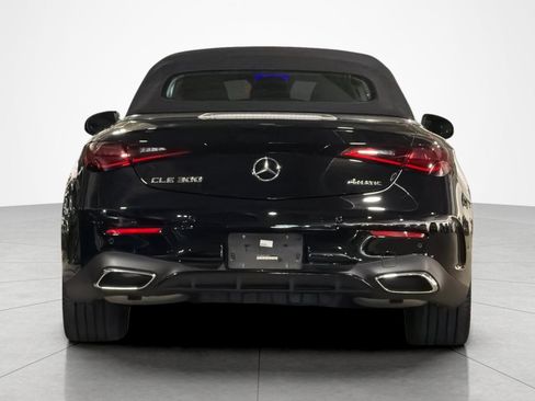 Used 2026 Mercedes-Benz CLE 300 4MATIC Cabriolet image 4