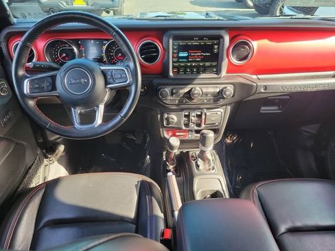 Certified 2022 Jeep Wrangler Unlimited Rubicon w/ Xtreme Recon 35" Tire Package image 9