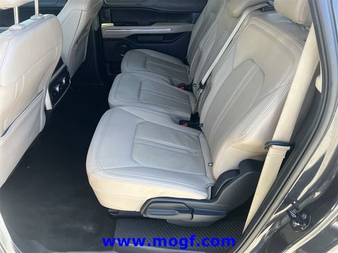 Certified 2024 Ford Expedition Max Limited image 23
