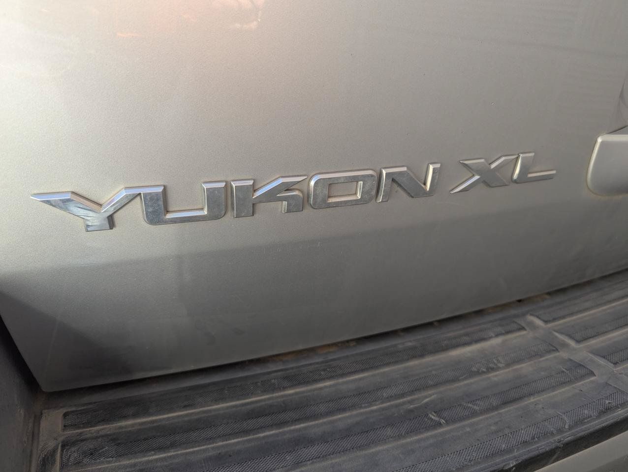 Used 2013 GMC Yukon XL SLT AWD/4WD image 20
