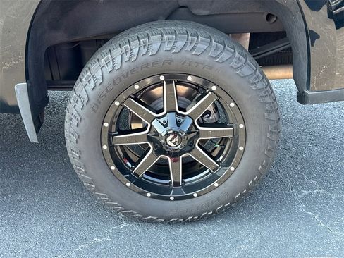 Used 2023 Chevrolet Silverado 1500 Custom Trail Boss image 19