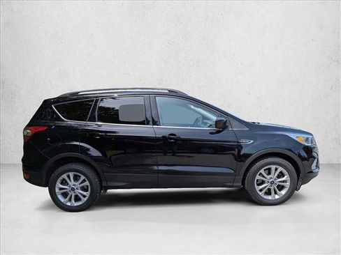 Used 2018 Ford Escape SE AWD/4WD image 4