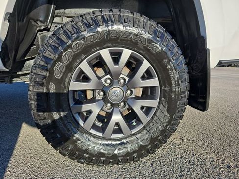 Used 2023 Toyota Tacoma SR5 image 31