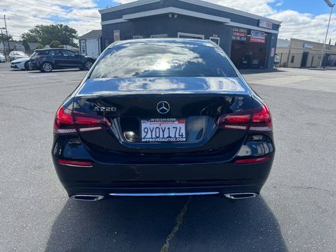 Used 2019 Mercedes-Benz A 220 image 7