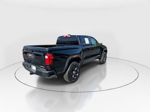 Used 2024 GMC Canyon Elevation w/ Trailering Package RWD image 8