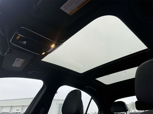 New 2026 Mercedes-Benz C 300 4MATIC Sedan image 22