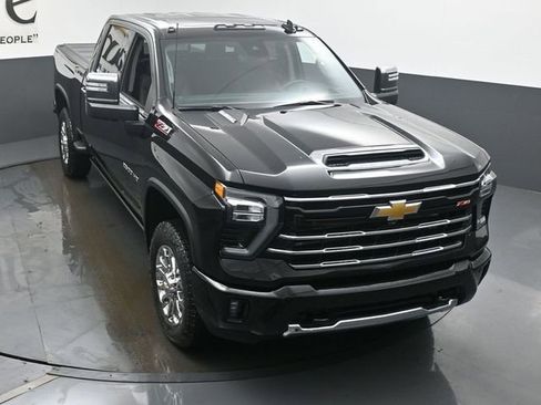 New 2026 Chevrolet Silverado 2500 LTZ w/ Z71 Chrome Sport Edition AWD/4WD image 19
