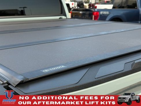 Used 2024 Toyota Tundra Limited AWD/4WD image 10