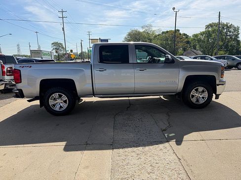 Used 2015 Chevrolet Silverado 1500 LT AWD/4WD image 4