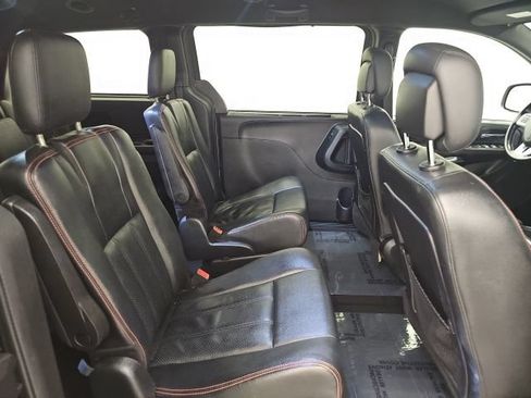 Used 2020 Dodge Grand Caravan GT FWD image 34