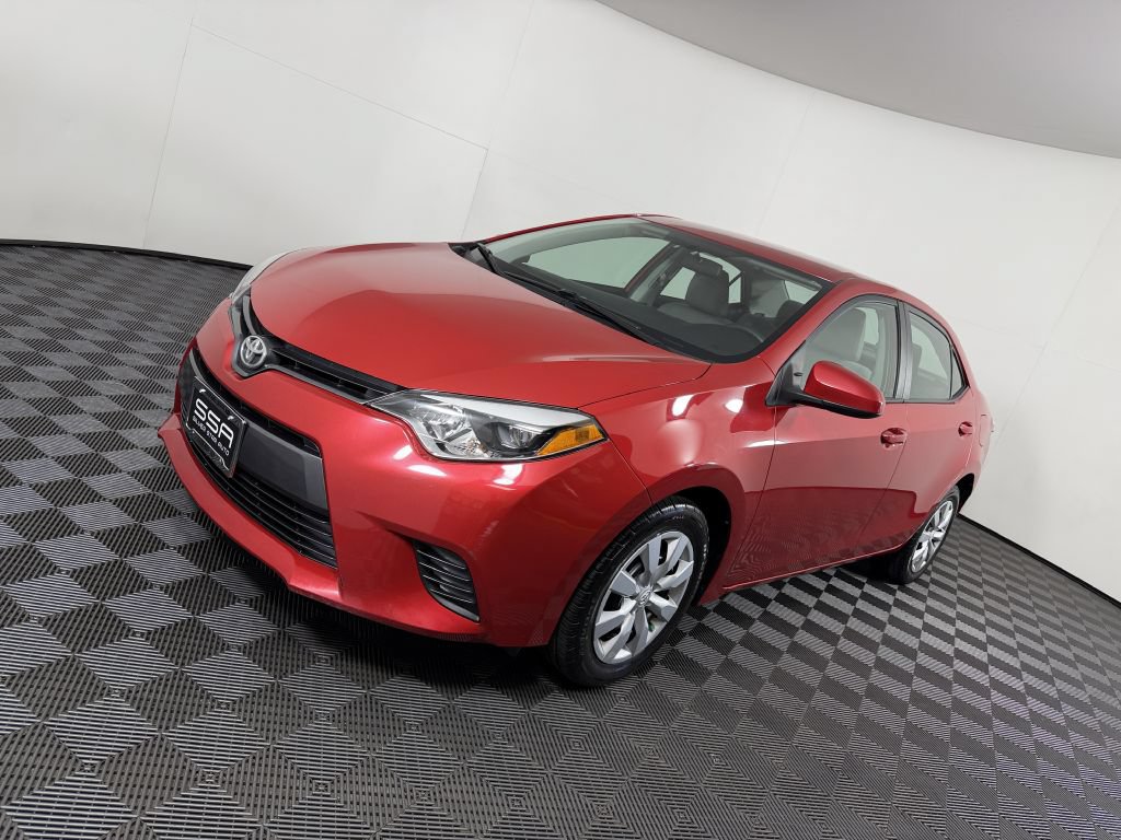 Used 2015 Toyota Corolla LE FWD image 13