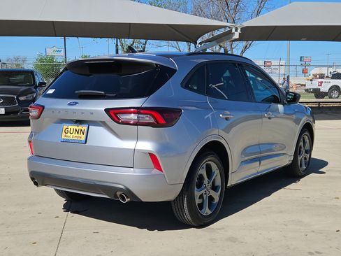 Used 2024 Ford Escape ST-Line FWD image 3