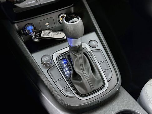 Used 2023 Hyundai Kona SEL image 18