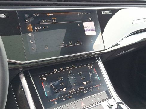 Used 2025 Audi Q7 2.0T Premium w/ Convenience Plus Package image 14