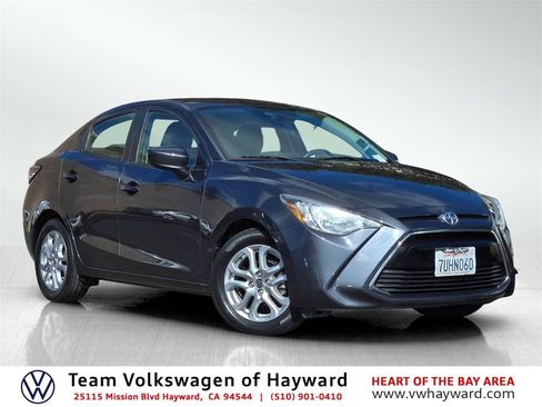 Used 2016 Scion iA image 1