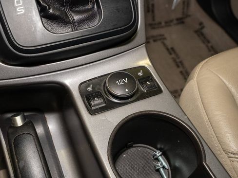 Used 2015 Ford Escape SE w/ Equipment Group 201A image 15