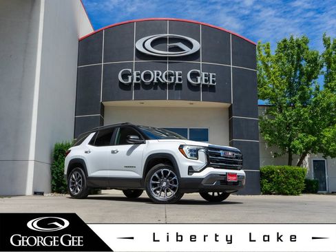 Used 2026 GMC Terrain Elevation w/ Elevation Premium Package AWD/4WD image 1