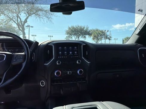 Used 2019 GMC Sierra 1500 AT4 w/ AT4 Premium Package image 10