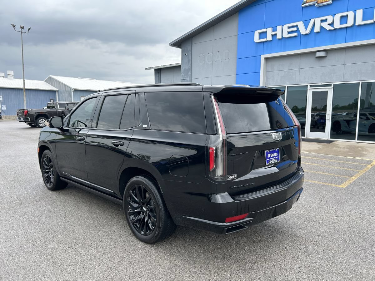Used 2023 Cadillac Escalade Sport Platinum w/ LPO, ONYX Package AWD/4WD image 5