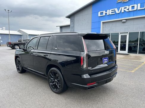 Used 2023 Cadillac Escalade Sport Platinum w/ LPO, ONYX Package AWD/4WD image 5