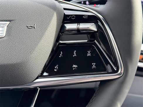 New 2026 Cadillac Lyriq Premium Luxury image 14