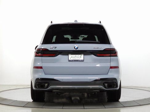Used 2026 BMW X7 xDrive40i w/ Executive Package AWD/4WD image 6