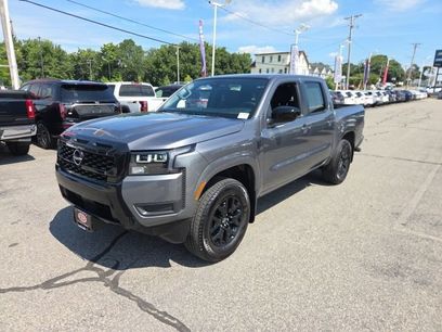 Used 2026 Nissan Frontier SV w/ Tow Package