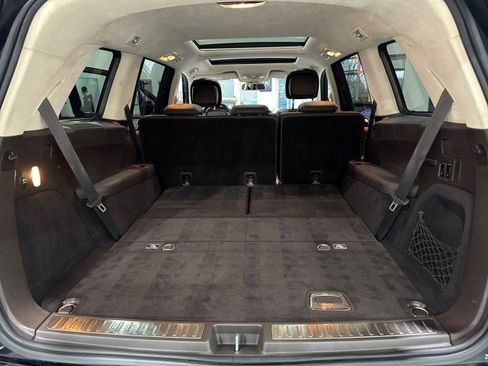 Used 2018 Mercedes-Benz GLS 550 4MATIC image 25