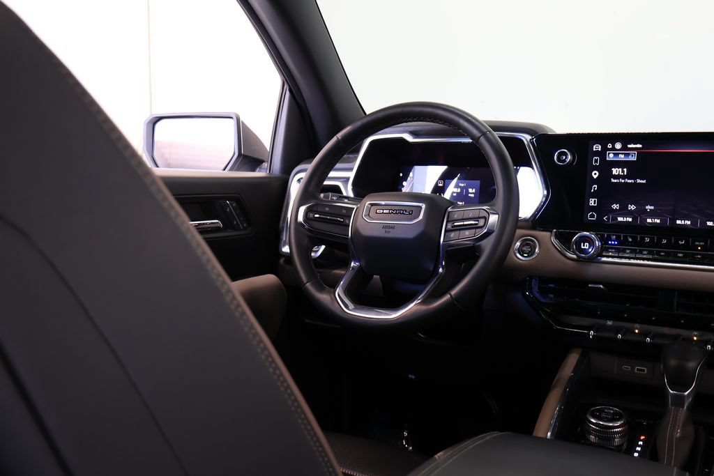 Used 2023 GMC Canyon Denali AWD/4WD image 28