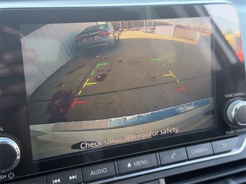 Used 2022 Nissan Altima 2.5 SR image 18