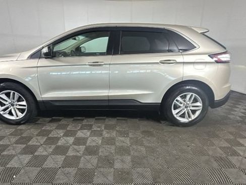 Used 2018 Ford Edge SEL w/ Equipment Group 201A AWD/4WD image 5
