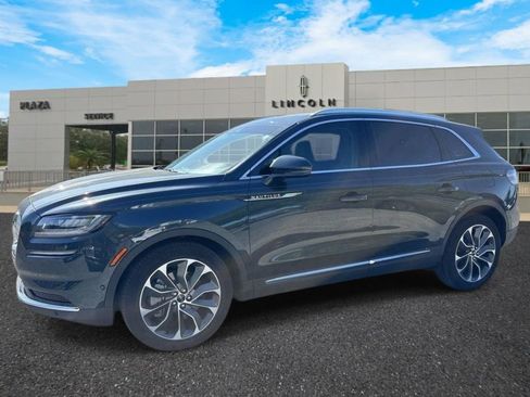 Used 2023 Lincoln Nautilus Reserve w/ Equipment Group 201A image 7