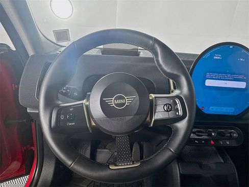 Certified 2025 MINI Cooper Countryman SE image 11