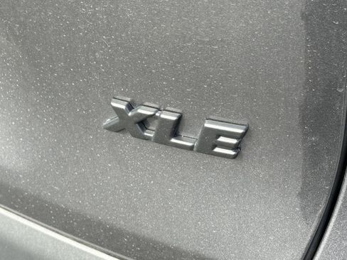 Used 2025 Toyota RAV4 XLE Premium FWD image 10