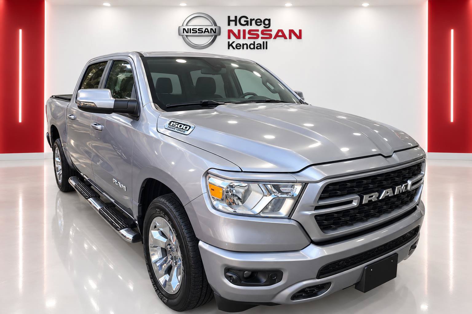 Used 2023 RAM 1500 Big Horn AWD/4WD image 3