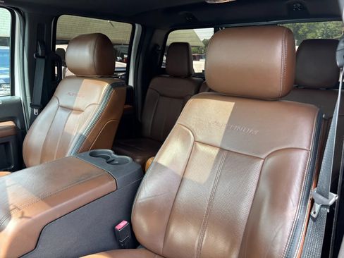 Used 2014 Ford F250 Platinum w/ FX4 Off-Road Package AWD/4WD image 20