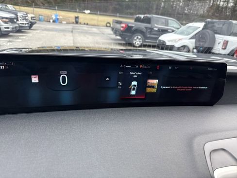 Used 2025 Ford Expedition Max Active image 31