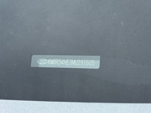 Used 2021 Hyundai Palisade Limited image 3