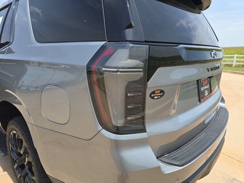 Used 2025 Chevrolet Tahoe RST w/ Comfort Package AWD/4WD image 34