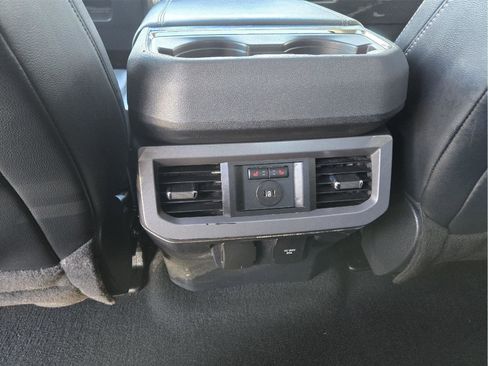 Used 2024 Ford F250 Lariat w/ Tremor Off-Road Package image 49