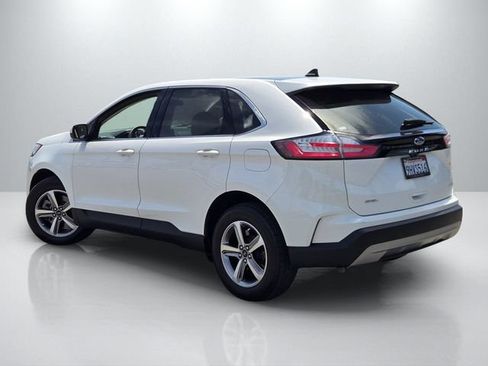 Used 2023 Ford Edge SEL w/ Convenience Package AWD/4WD image 6