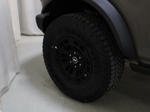 New 2026 Ford Bronco Badlands image 28