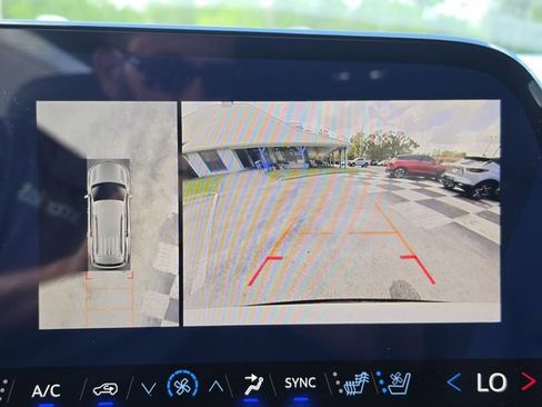 New 2026 Chevrolet Traverse RS w/ LPO, Floor Liner Package FWD image 28